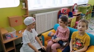 Сюжетно-ролевая игра "Поликлиника", сюжет: "На приёме у педиатра" (2022)