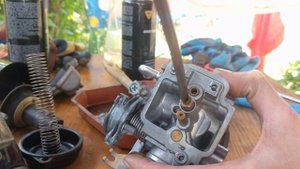 Весь процесс очистки и настройки карбюратора mikuni 2e23r