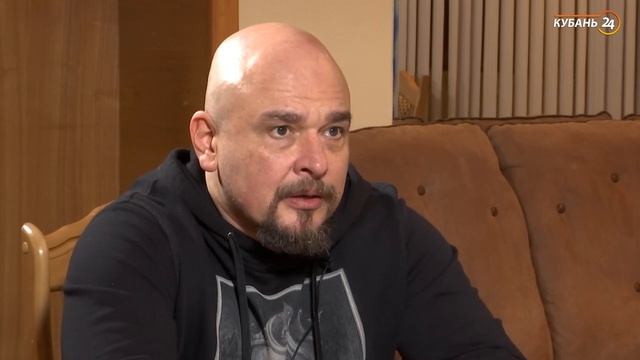 Заслуженный артист России Сергей Трофимов - учусь дорожить каждым мгновением