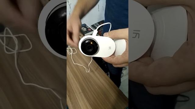 Xiaomi YI Home Camera 720p не запускается смотреть онлайн