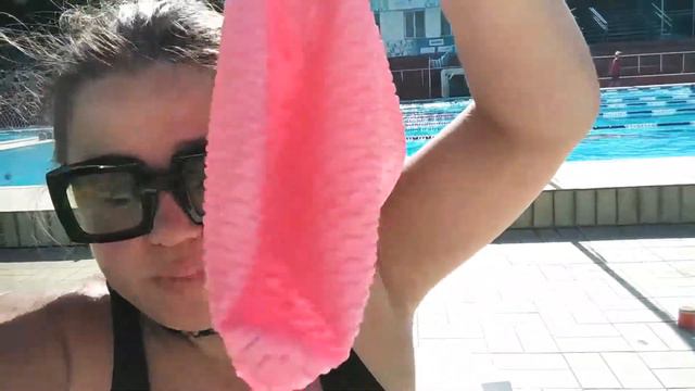 Жара +30 в Алматы. Что взять со собой в бассейн? смотреть онлайн