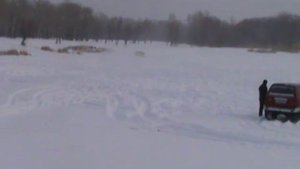 Субару Трибека на озере