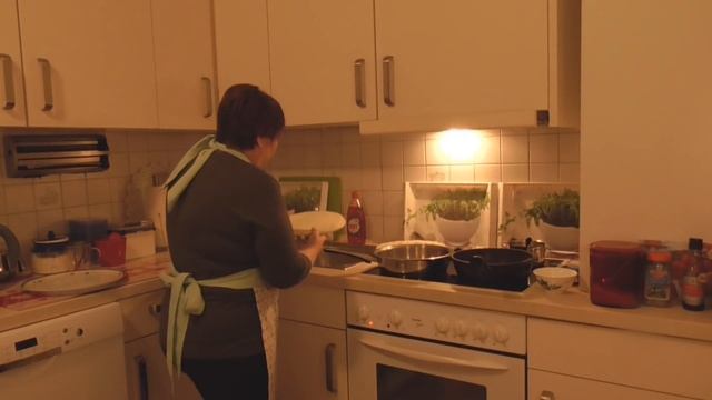 ХЫЧИНЫ Сделаны с любовью в Германии. смотреть онлайн