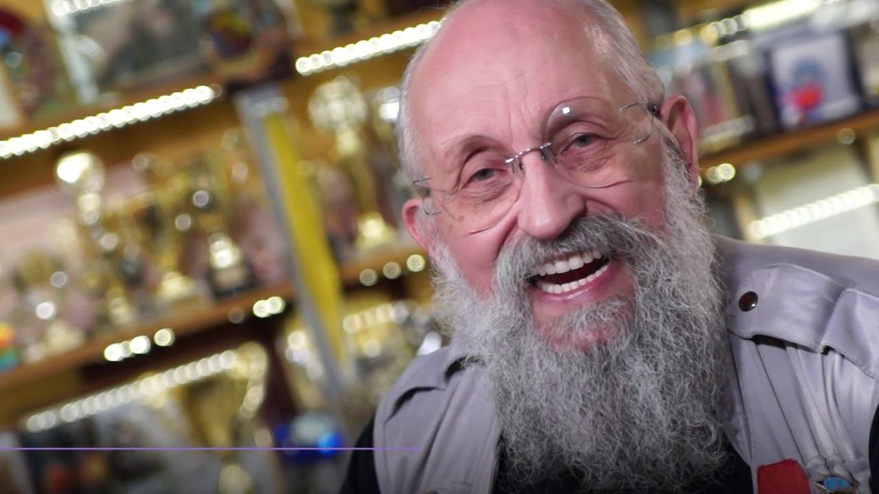 Открытым текстом рен тв. Вассерман открытым текстом. Анатолий вассерман напоминалка. Анатолий вассерман победа пребудет за нами. Открытым текстом рен тв.