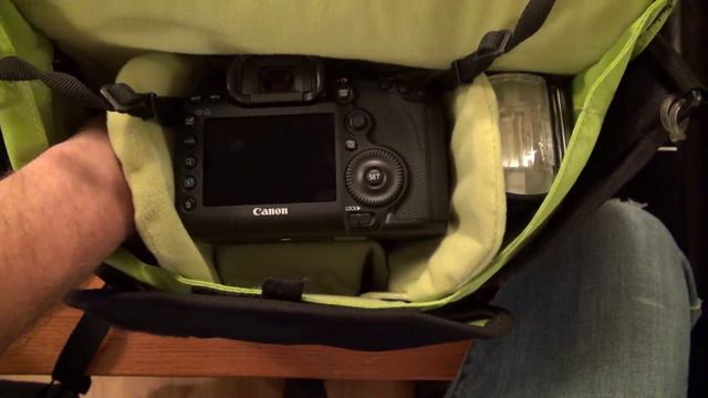 Please help recommend a bag for a 5D Mark III, 24-70, and 600EX смотреть онлайн