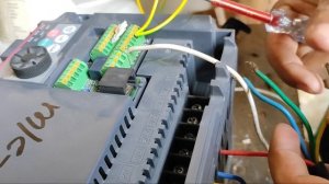 Mitsubishi FR -D700-sc 3 pace contolling