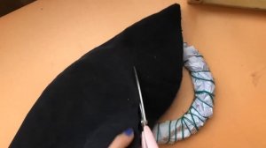 НОВОГОДНИЙ | РОЖДЕСТВЕНСКИЙ ВЕНОК ИЗ ШИШЕК: Часть 1 - основание для венка своими руками