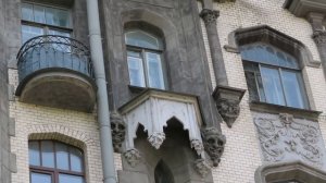 ДОХОДНЫЙ ДОМ СЕЛЬСКОХОЗЯЙСТВЕННОГО ТОВАРИЩЕСТВА "ПОМЕЩИК" / THE APARTMENT HOUSE  "LANDOWNER"