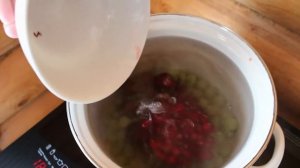 Морс из свежезамороженных ягод за 5 минут