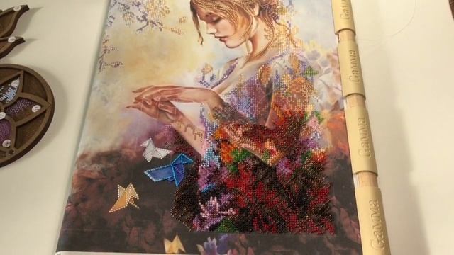 Абрис Арт «Мечтающая» (АВ-675). Обзор набора и начало отшива. Вышивка бисером смотреть онлайн