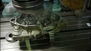 Ремонт картера спортивного мотора мотоцикла