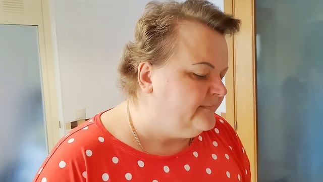 А ваше утро начинается так же.....? смотреть онлайн