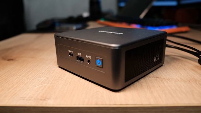 Мини-ПК РАЗМЕРОМ С МОЙ ТЕЛЕФОН - Обзор GEEKOM Mini IT11 смотреть онлайн
