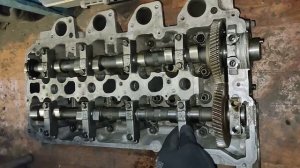 Ремонт головки блока цилиндра mitsubishi L200 4d56