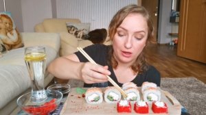 ПОДАРОК ОТ М - ВИДЕО ЗА НАШ СЧЁТ / МУКБАНГ / РОЛЛЫ / MUKBANG / ROLLS / not ASMR