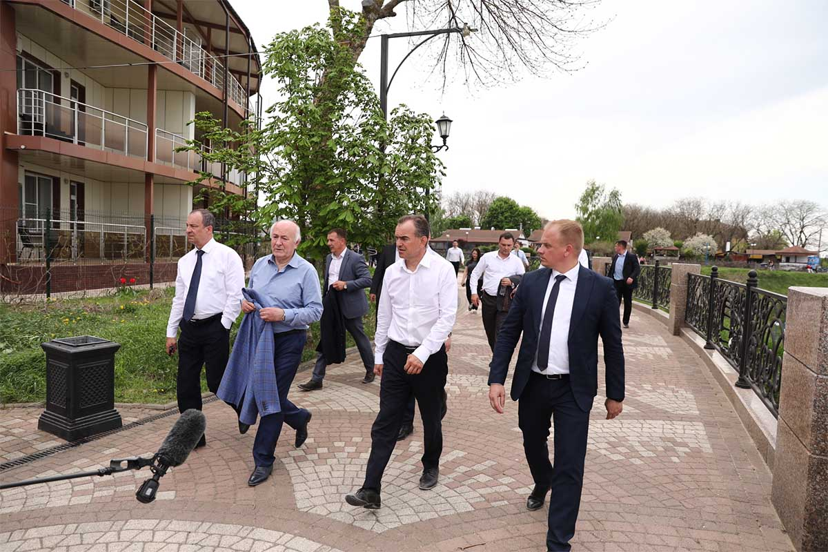 Кондратьев поручил разработать стратегию развития районов Азовского побережья