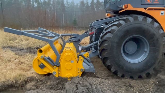МОНСТР РАСЧИСТКИ. MF705 PRO 330 с ФИНСКОЙ ФРЕЗОЙ Mericrusher MJS-241DTG.