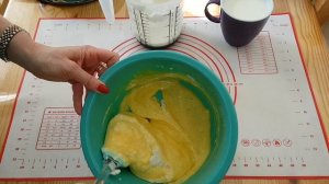 БИСКВИТ из МАННОЙ  крупы без муки