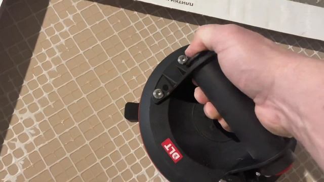 ВАКУУМНАЯ ПРИСОСКА DLT P612