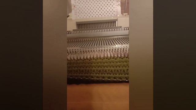 Имитация платочной вязки на вязальной машине