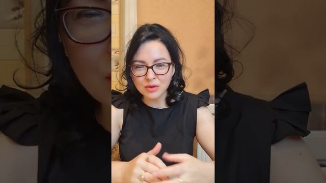 АНЕКДОТ ПРО ВОЛКА, ЛИСУ, ЗВЕРЕЙ И КОШЕЛЁК:)))) смотреть онлайн