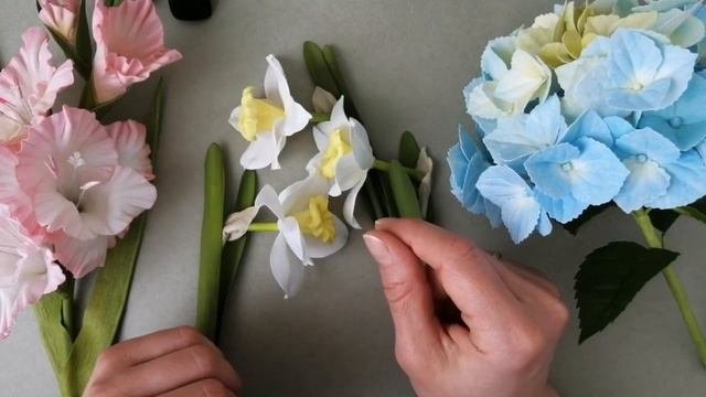 Цветы из фоамирана: как с ними обращаться? |  Flowers Made Of Foam: How To Handle Them?