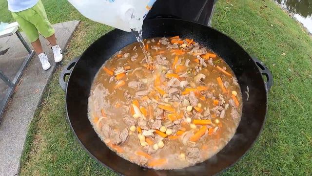 Самый лучший ПЛОВ в Австралии!  #плов #пловвказане #пловнадровах #danyryba #pilaf #australia