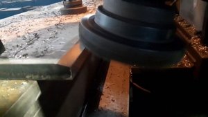 Снятие фаски, фрезеровка кромок, обработка листа на длине до 15000 мм