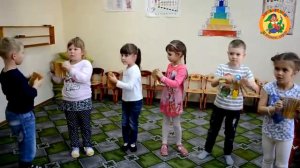 Играем на трещотках