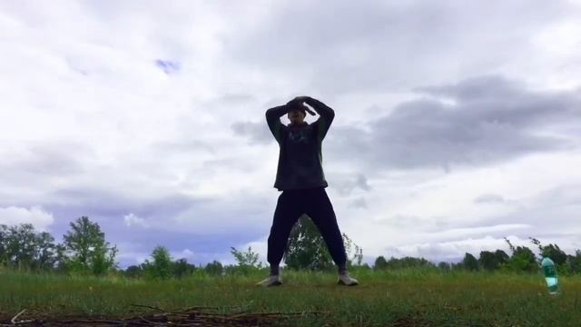 Немного подурачились ( танец ) «Молодым»NILETTO смотреть онлайн