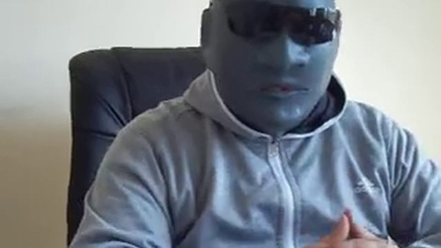 Фантомас жив смотреть онлайн