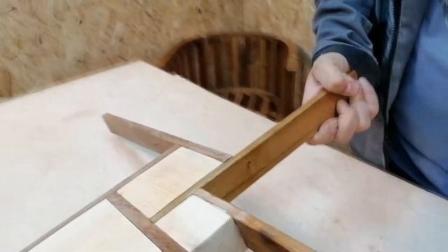 ЧАСЫ ИЗ КРАСНОГО ДЕРЕВА смотреть онлайн