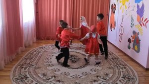 Танец "Калинка" старшая группа