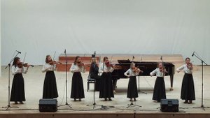 А. Бабаджанян "Твои следы" обр. В. Рашевской Исп. Ансамбль скрипачей "Тутти" ДМШ №9 г. Костромы