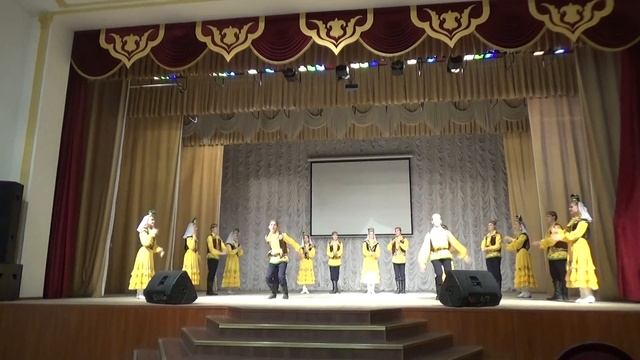 "Идел" бию ансамбле - Татар биюе смотреть онлайн