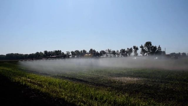 Самоходный опрыскиватель ТУМАН-2М смотреть онлайн