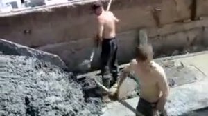 Работаем негры,солнце еще высоко.....