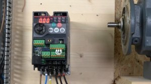 Mitsubishi FR-D700 local control, parameter set up and Factory reset. (English)