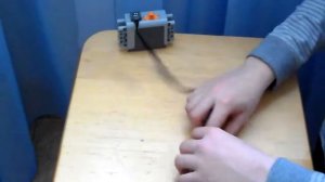 моторы с поршнями (из лего ).