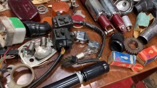 Ява Чезет пластиковые и резиновые детали . смотреть онлайн