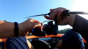 СУДАК ПОД 2 КГ! ТРОФЕЙНЫЙ ОКУНЬ!!! Рыбалка на спининг с лодок.