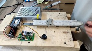 Устройство для шлифовки клинков.