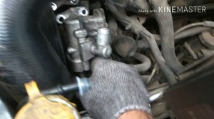 Mercedes W203 Cdi 2.7L  Кочегар. Хотел просто заменить НАСОС ГУРа. Что пошло не так ®️