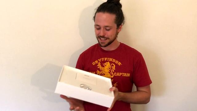 MacBook Air 2020 | Unboxing & Set-Up with Mum смотреть онлайн