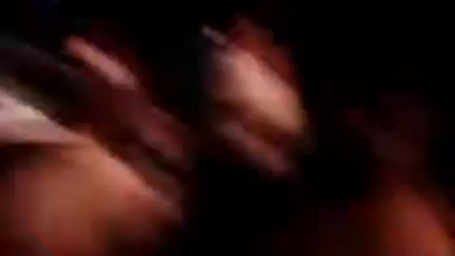 Дженсен Эклз и Майкл Розенбаум в ночном клубе... смотреть онлайн