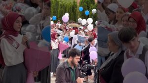 Ключ к Знаниям в Гимназии 14; города Грозный, выпускной 11 класса и Последний звонок 1-х Классов 1-