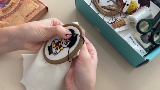 DIY Вышивка брошки Гарри Поттер/ Embroidery tutorial Harry Potter/Подарок поттероману смотреть онлайн