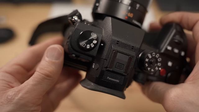 Lumix GH6 –Worth It for Photography? смотреть онлайн