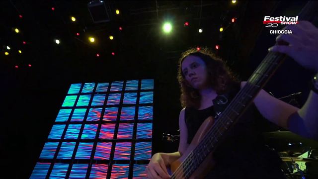 Enrico Ruggeri - Il mare d'inverno @ Festival Show 2019 Chioggia смотреть онлайн