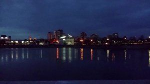 Челябинск Осень красота ночного города 2019г. набережная р. Миасс, ТРК Мегаполис, ул.Кирова.